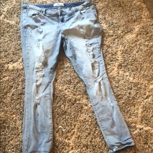 Destructed jeans